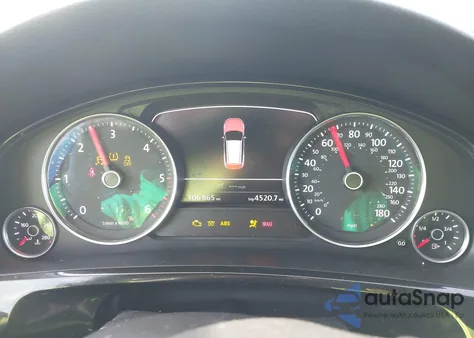 2012 Volkswagen Touareg Tdi Sport z USA, uszkodzony, nr VIN WVGFK9BP6CD005165